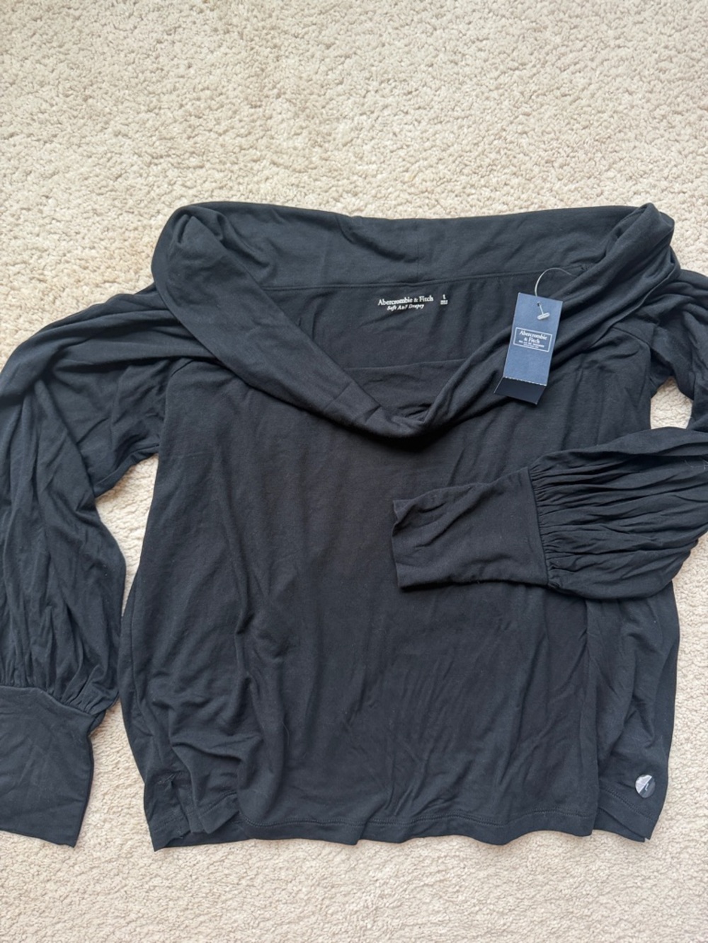 Abercrombie & Fitch Black Off-the-Shoulder Long Sleeve Top with Gathered Cuffs